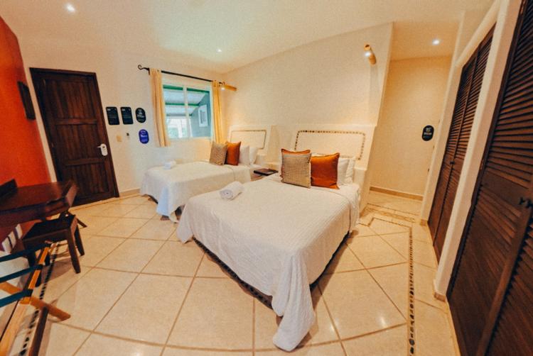 Viajero Hostels | | 3